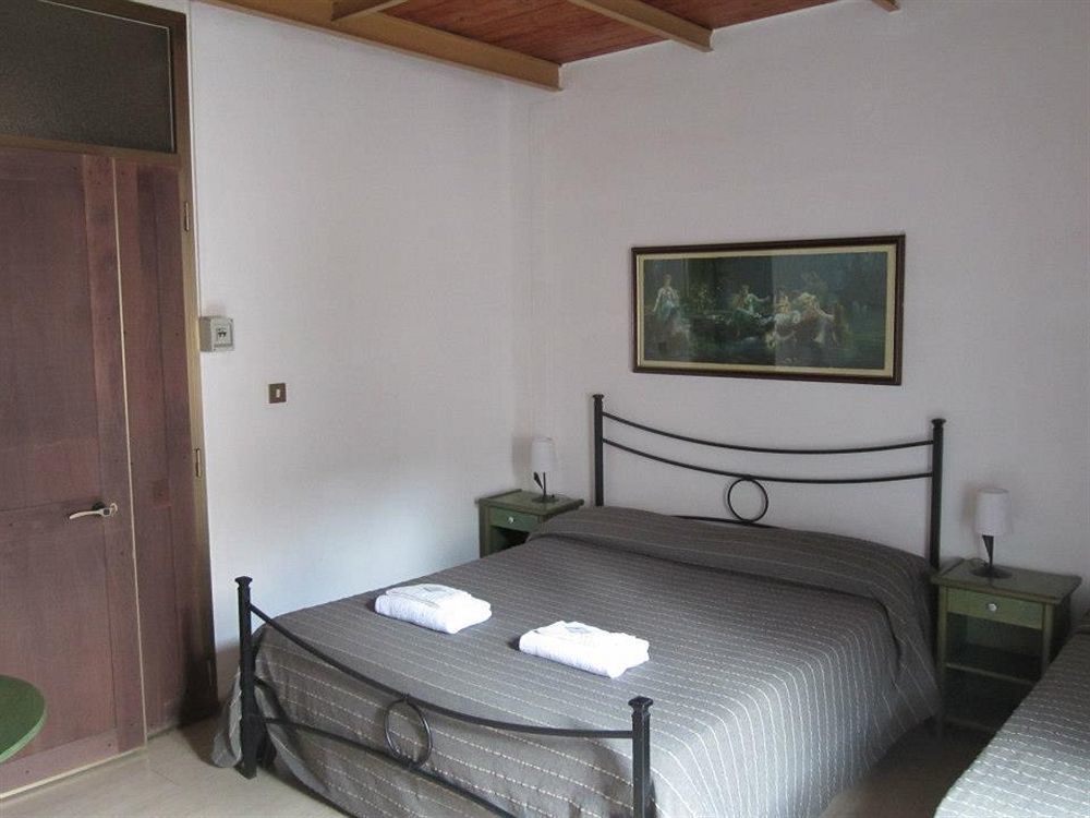 카타니아 I Vespri B&B 외부 사진