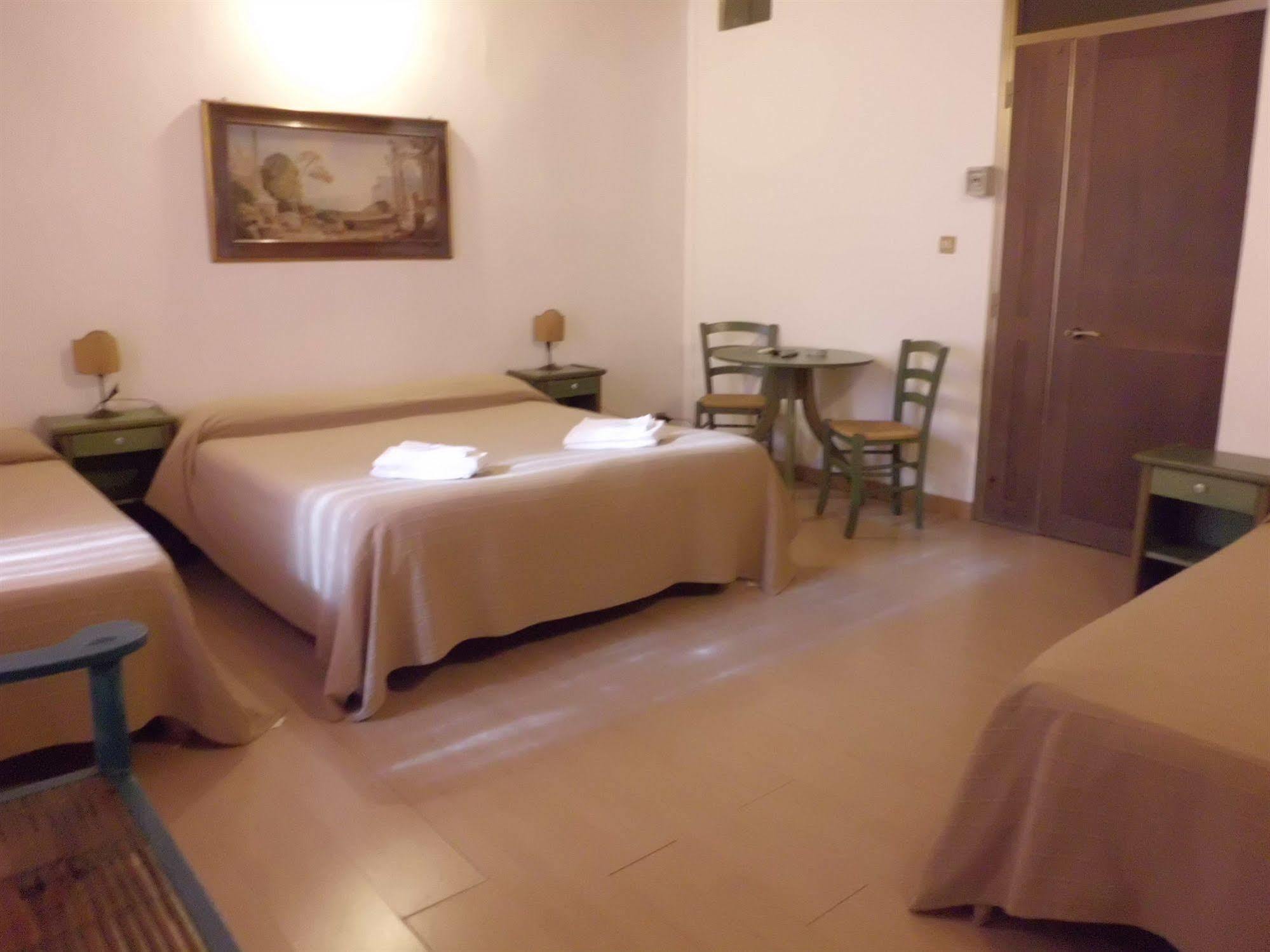카타니아 I Vespri B&B 외부 사진