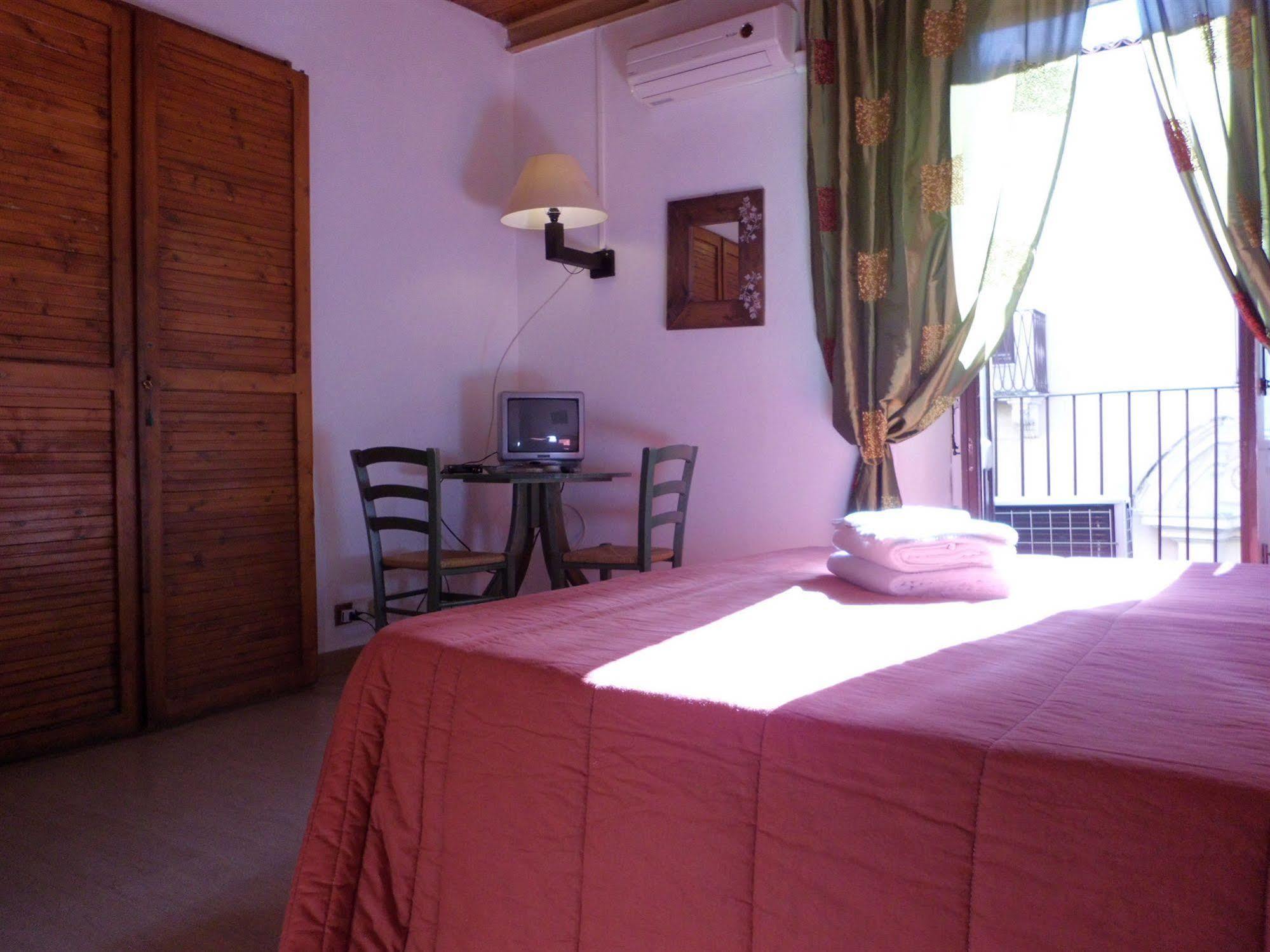 카타니아 I Vespri B&B 외부 사진