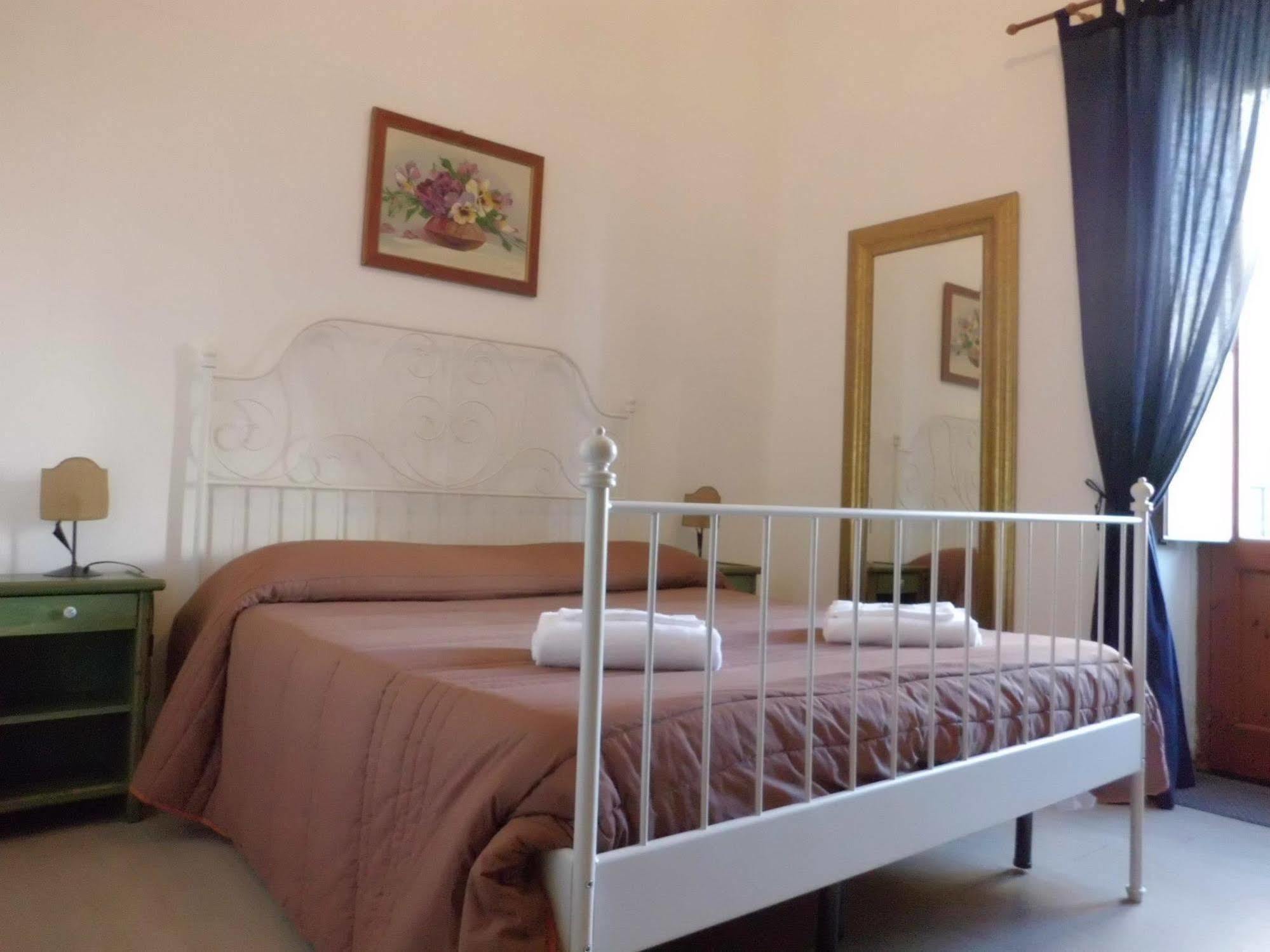 카타니아 I Vespri B&B 외부 사진